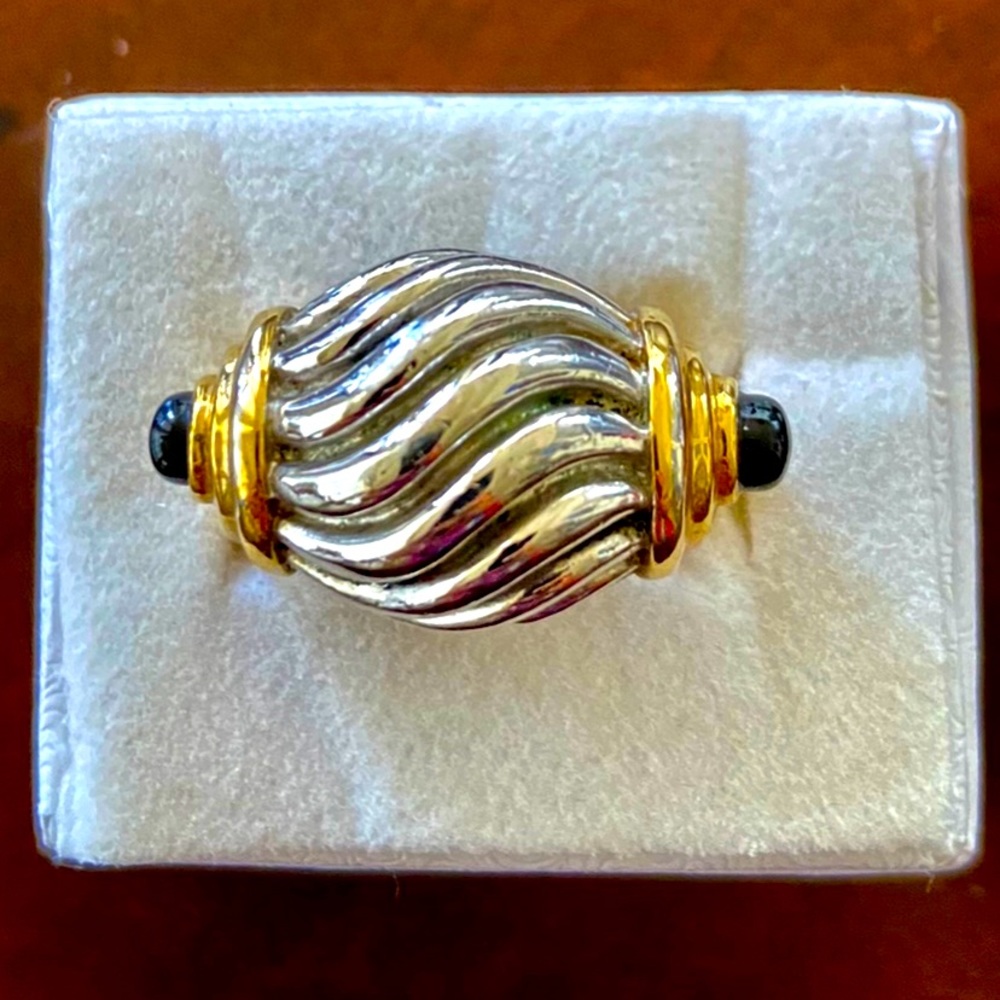 Women’s Custom Jewelry New Gold&Silver Tone Signed J Ring Size 7